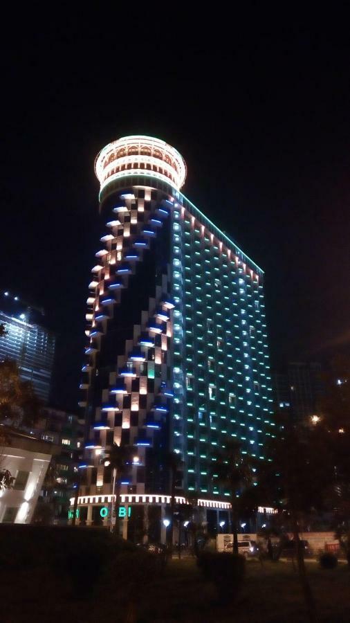 Apartments Batumi Batoumi Extérieur photo